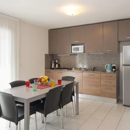Appartamento Bellarosa-2 By Interhome Lignano Sabbiadoro